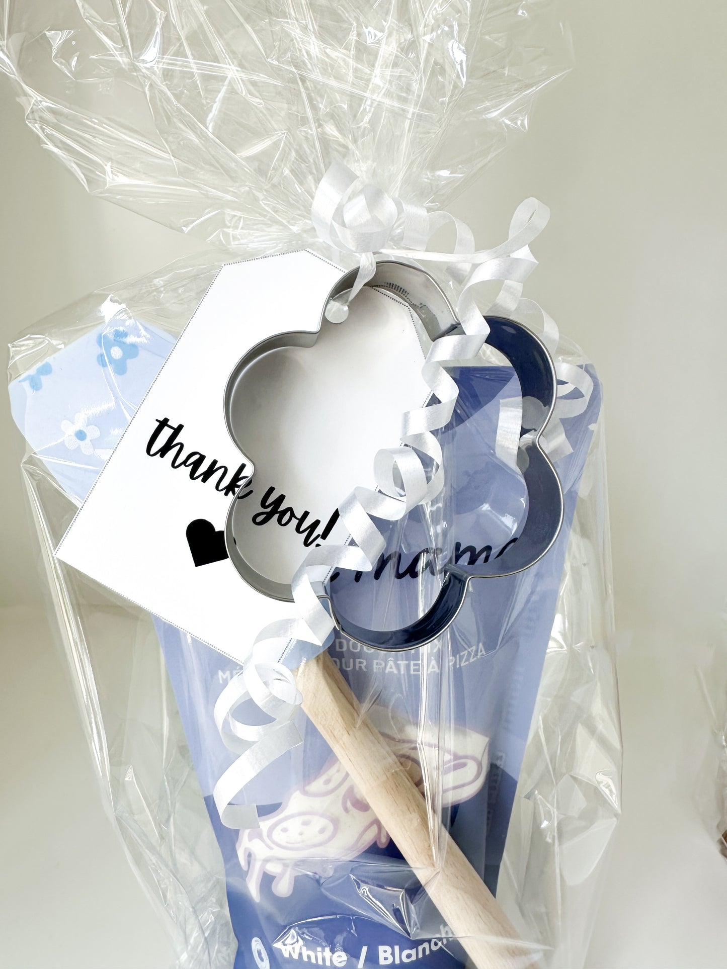 Ready-to-Go Gift Basket – Pizza or Brownie Mix